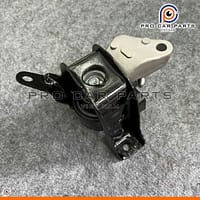 Cao su chân máy phải Altis 2000-2007 AT/MT (ZZE121, ZZE122)
