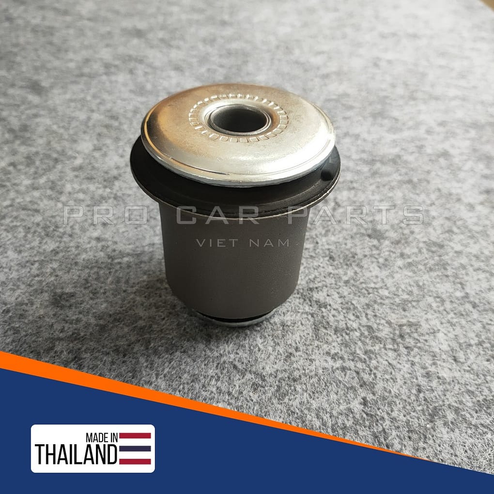 Cao su càng A dưới lớn Innova