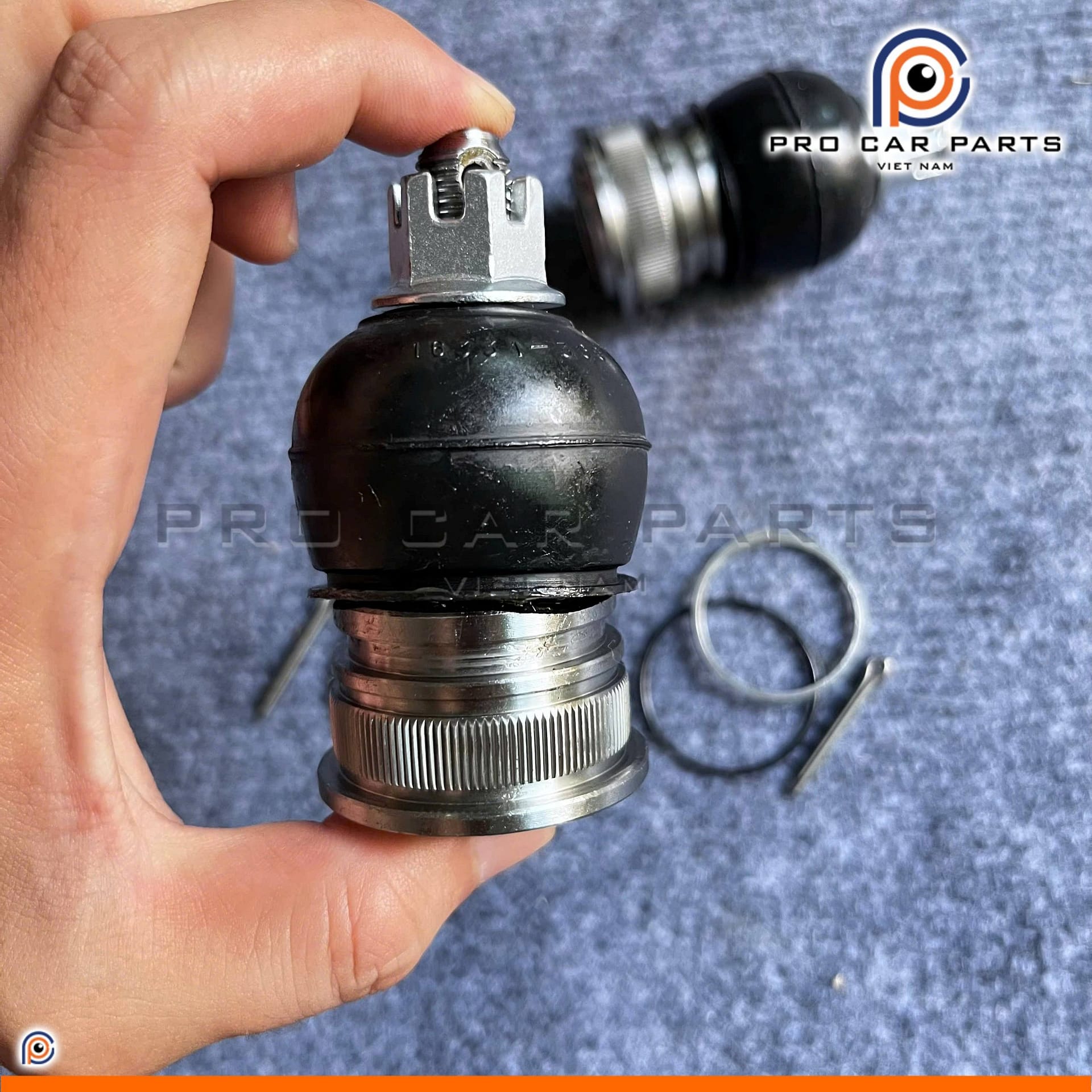 Rotuyn Trụ Trên Mazda 6 2002-2012