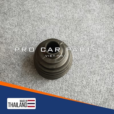 Chụp bụi láp ngoài Fortuner