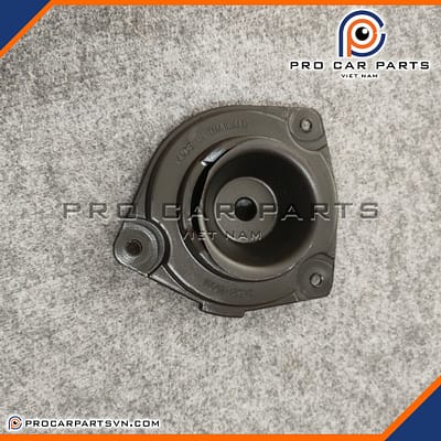 Bát bèo phuộc trước Livina