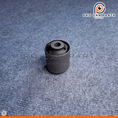 Cao su càng A sau nhỏ Fortuner 2005-2016-