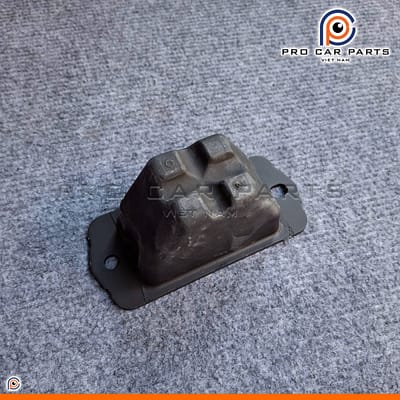 Cao su gối phuộc sau Hiace 2014-2019-