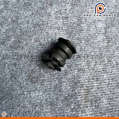 Cao su càng A nhỏ Livina