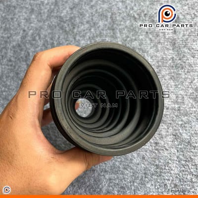 Chụp bụi láp ngoài Tiida 1.8 AT (Số tự động)