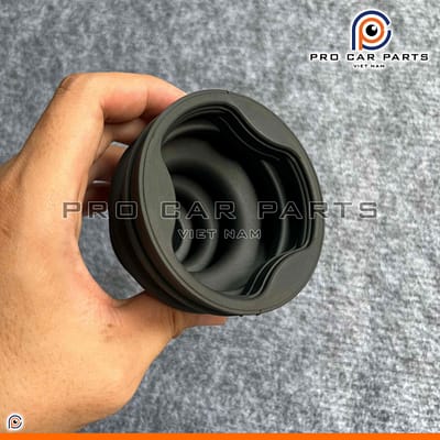 Chụp bụi láp trong Tiida 1.6 AT (Số Tự Động)