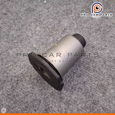 Cao su càng A dưới lớn Land Cruiser 1998-2007 (Càng Trước)